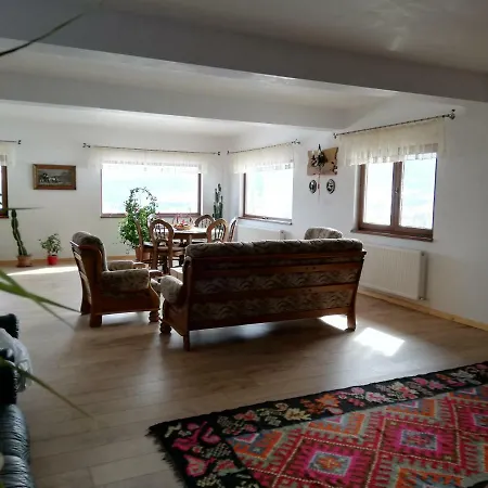 Holiday home Pensiunea L'amoro